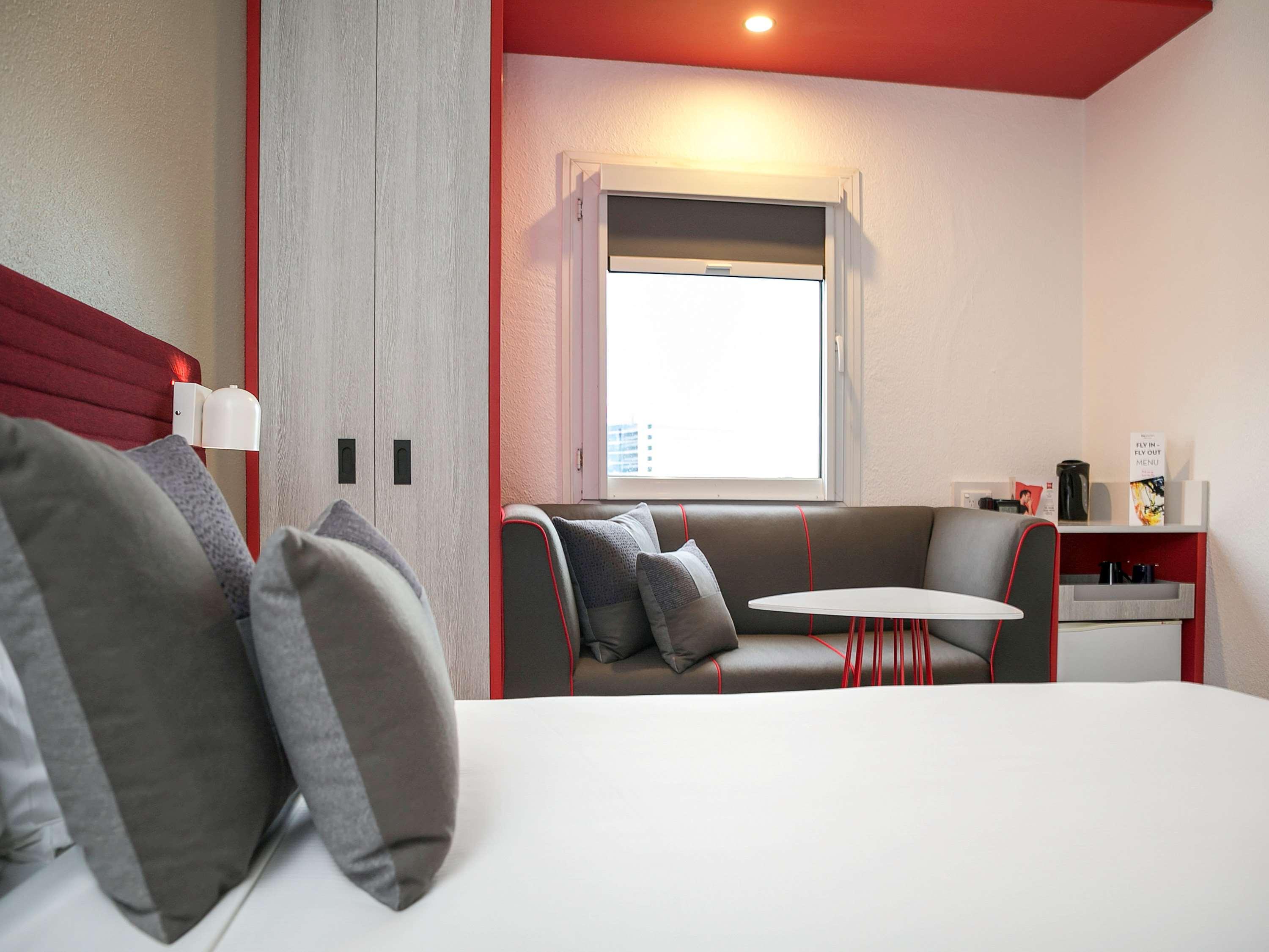 Отель Ibis Sydney Airport Экстерьер фото
