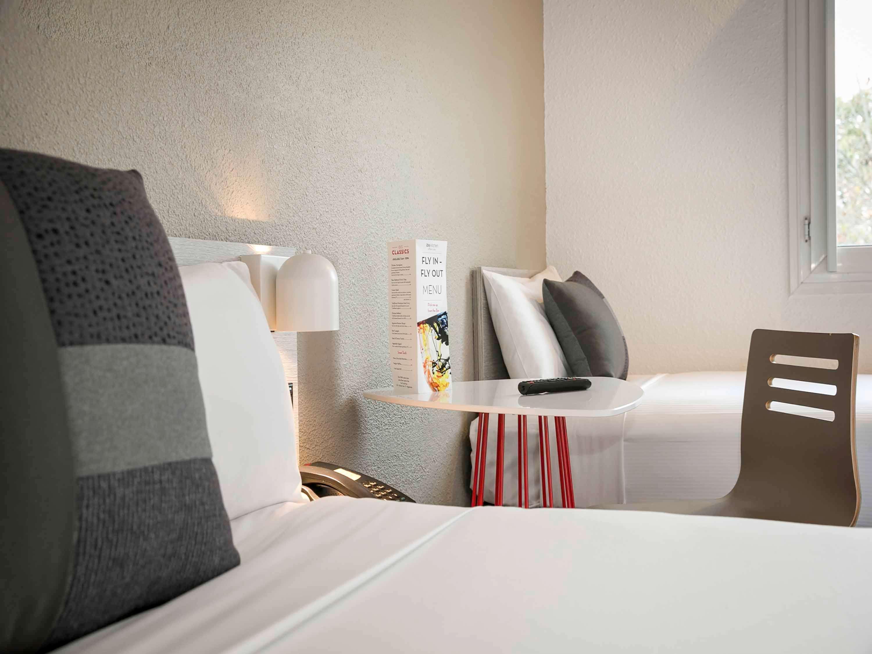 Отель Ibis Sydney Airport Экстерьер фото
