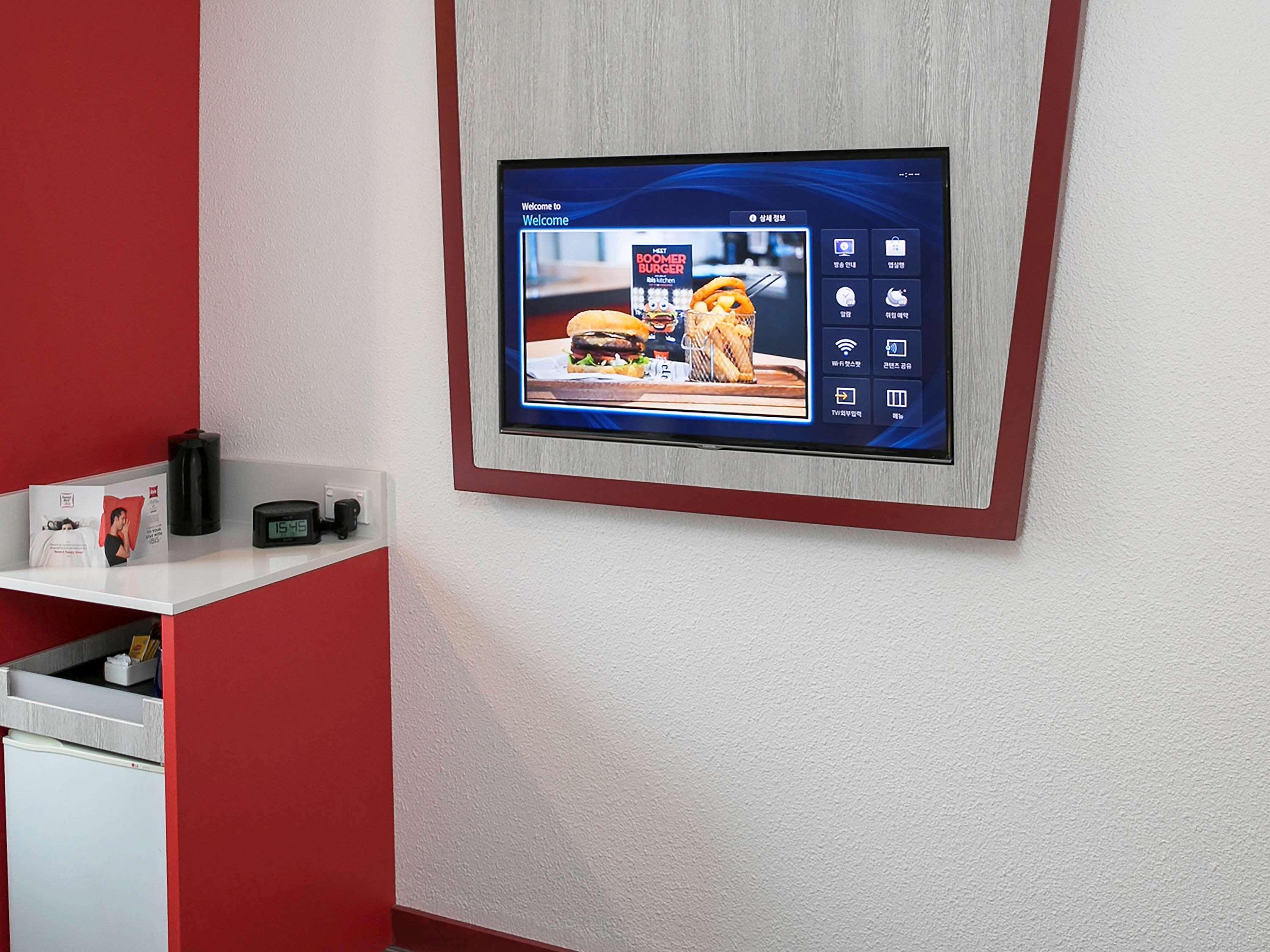 Отель Ibis Sydney Airport Экстерьер фото