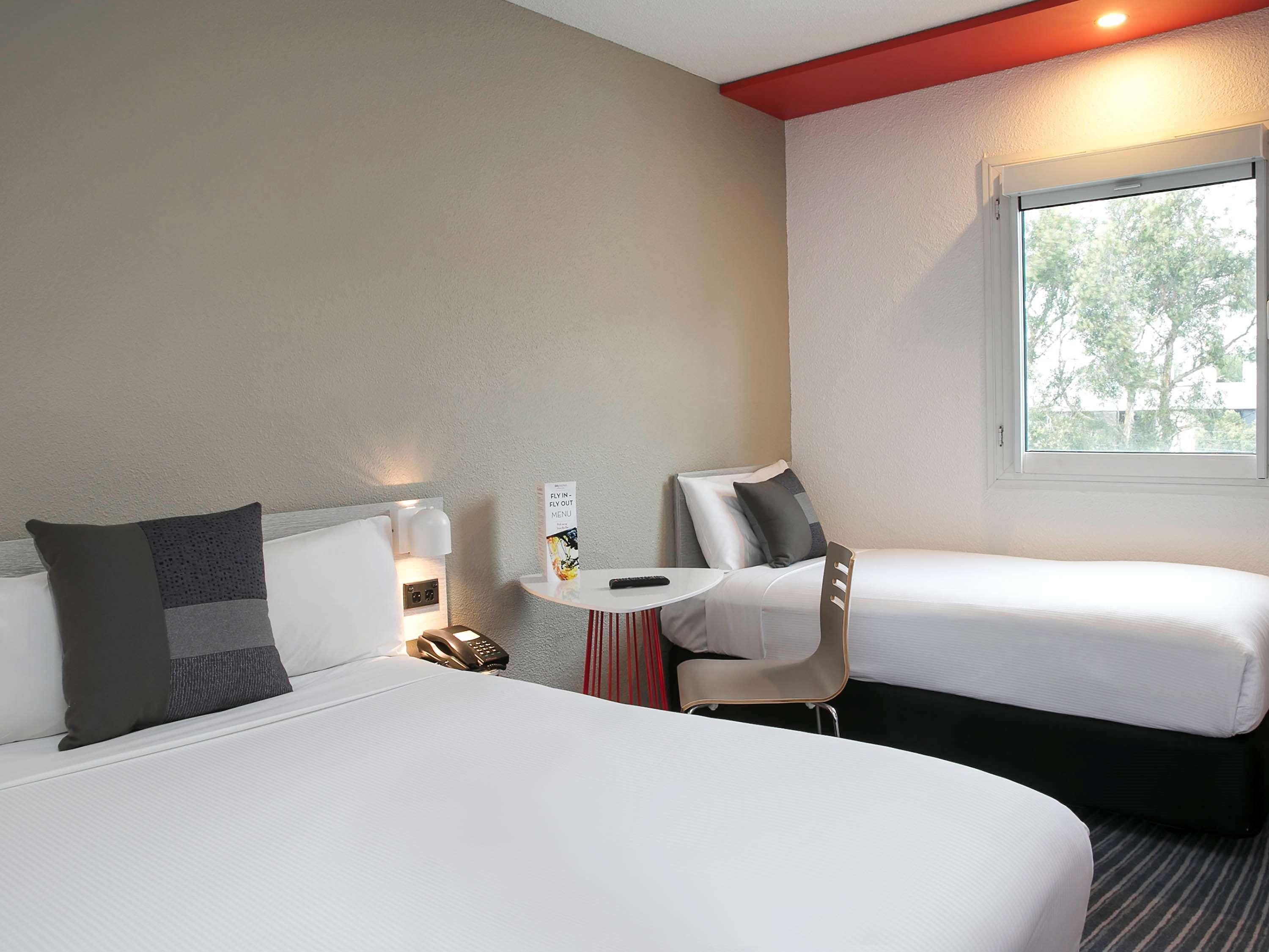 Отель Ibis Sydney Airport Экстерьер фото