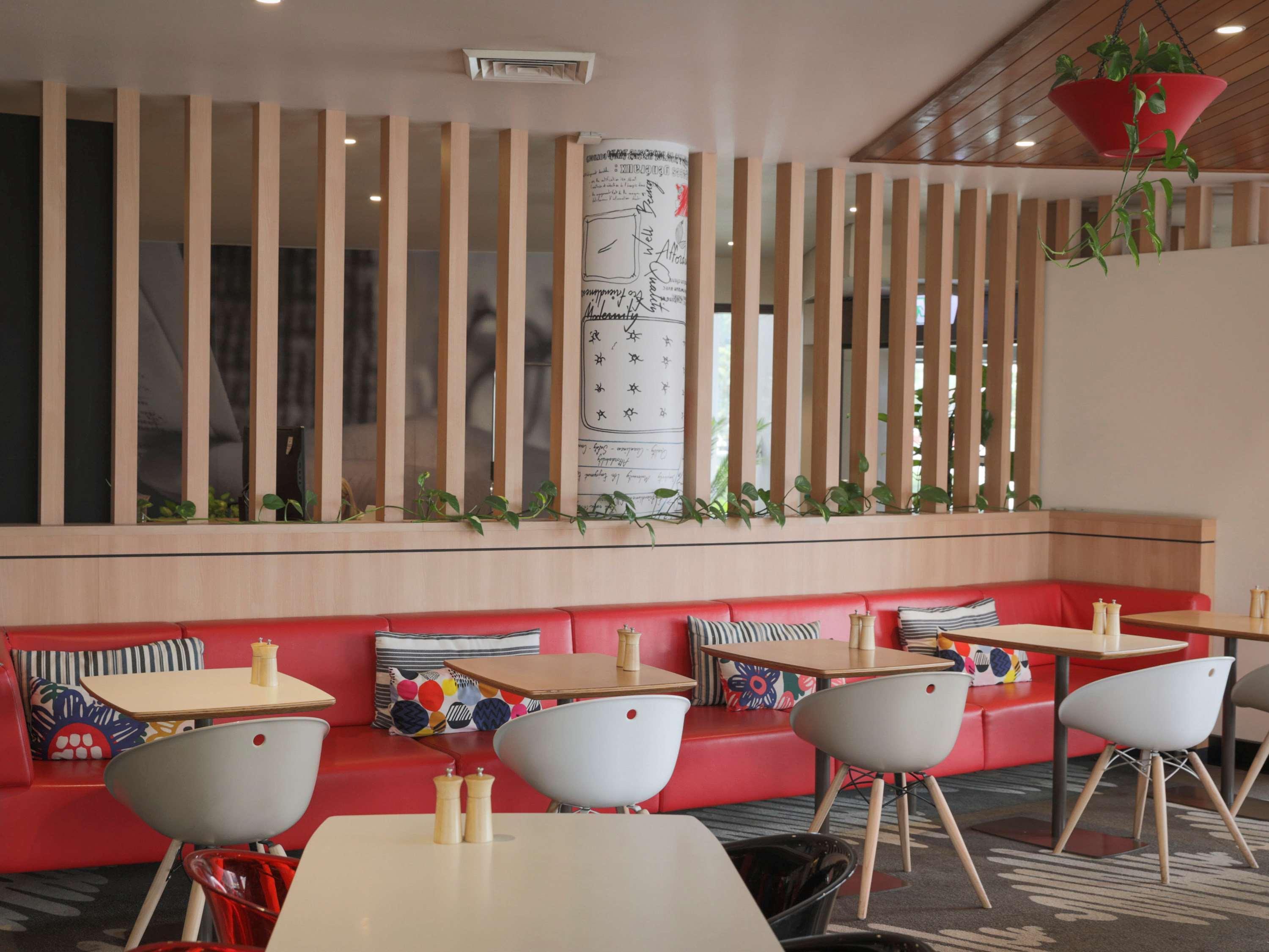 Отель Ibis Sydney Airport Экстерьер фото