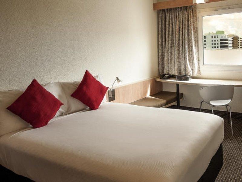 Отель Ibis Sydney Airport Экстерьер фото