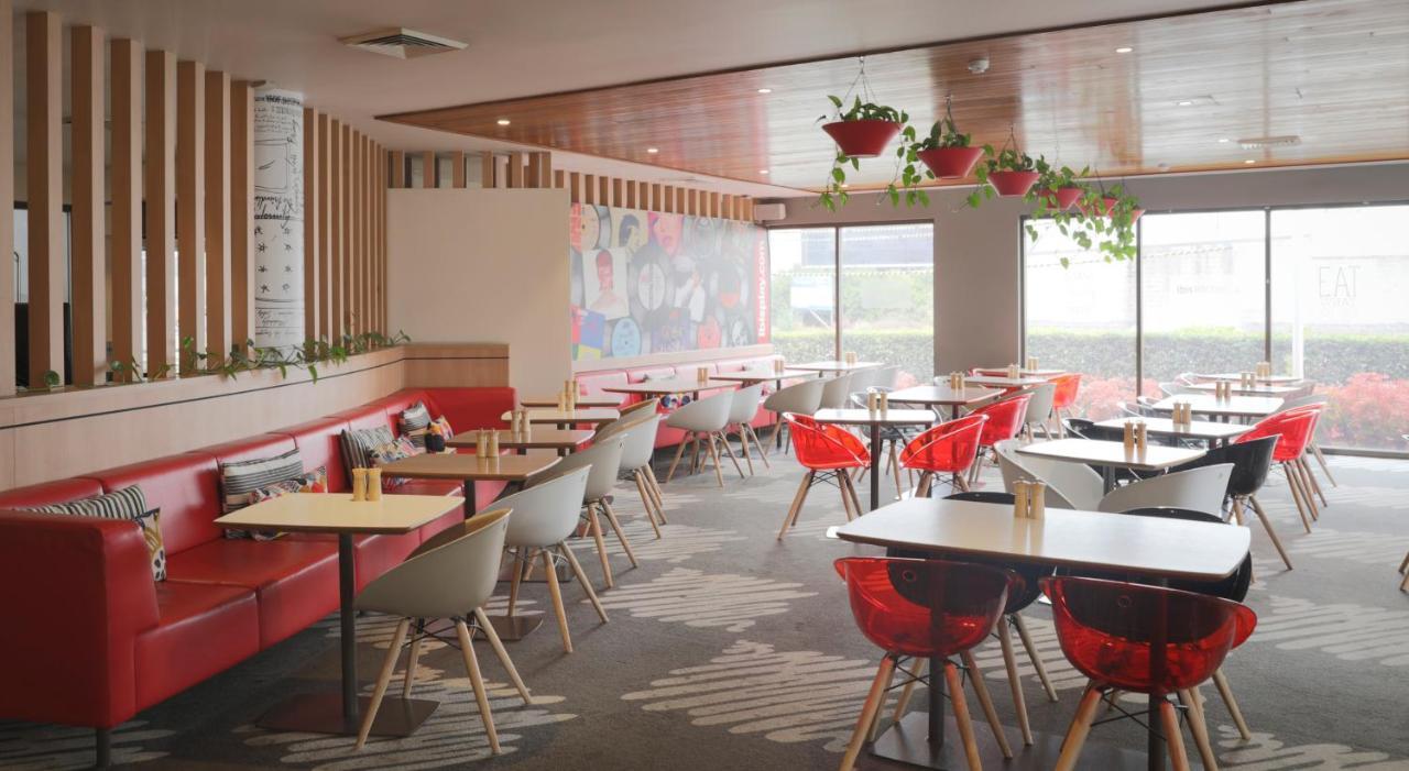Отель Ibis Sydney Airport Экстерьер фото