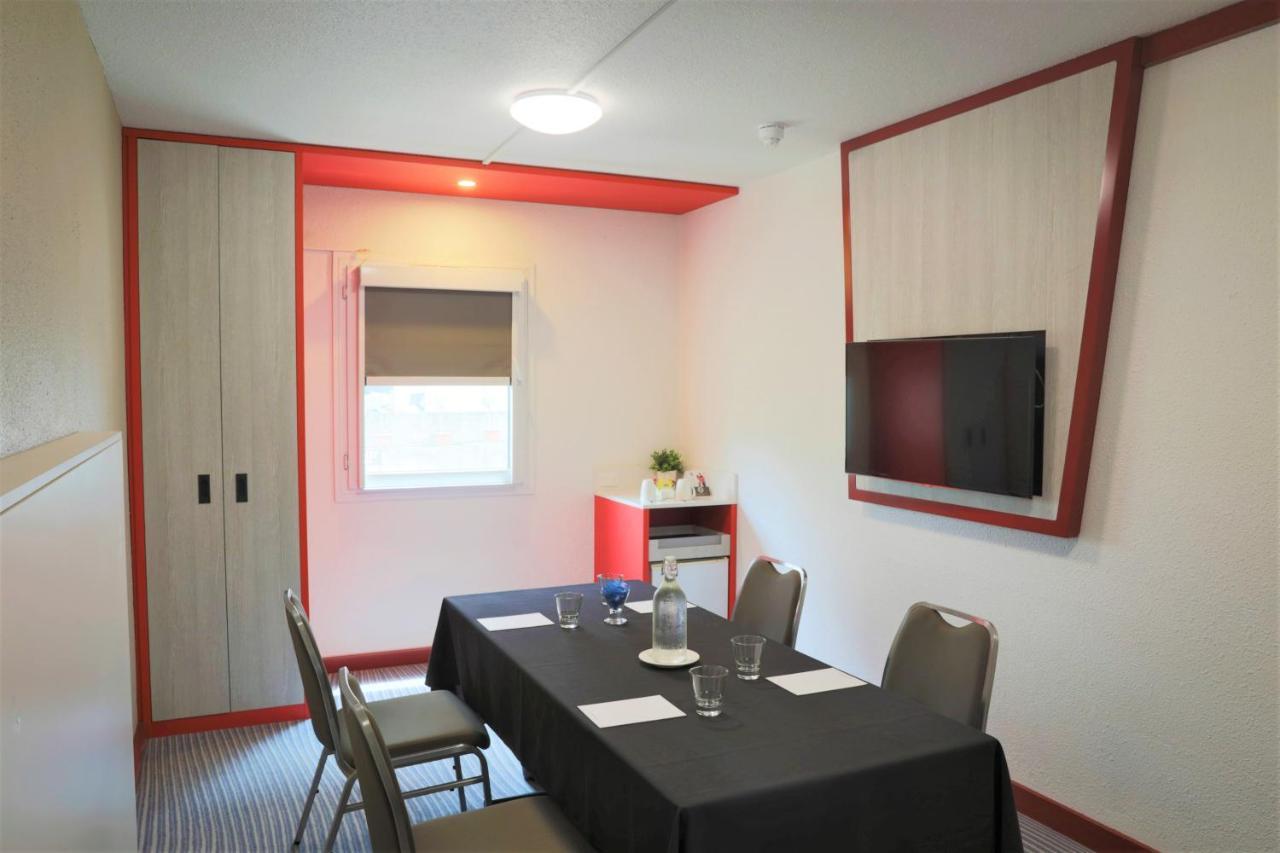 Отель Ibis Sydney Airport Экстерьер фото